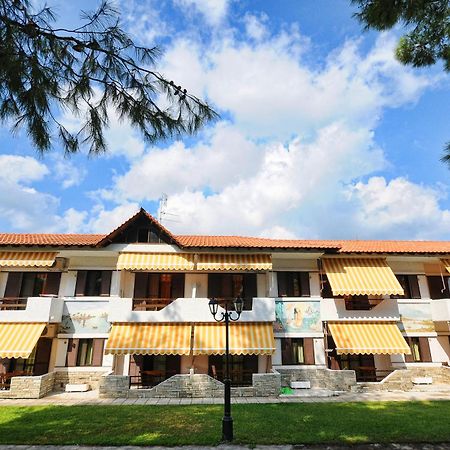 Haus Platanos Apartments & Bungalows By The Sea Вурвуру Екстер'єр фото