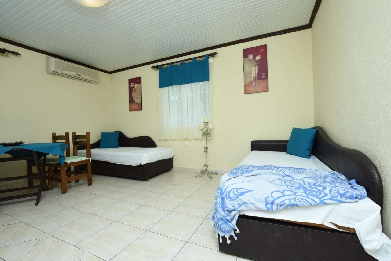 Haus Platanos Apartments & Bungalows By The Sea Вурвуру Екстер'єр фото