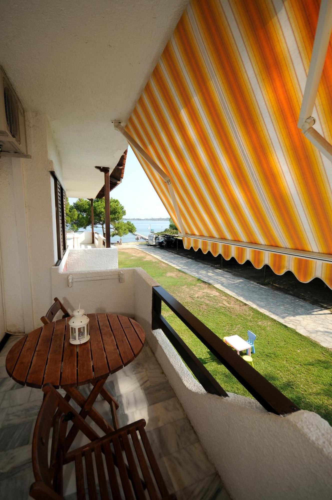 Haus Platanos Apartments & Bungalows By The Sea Вурвуру Екстер'єр фото