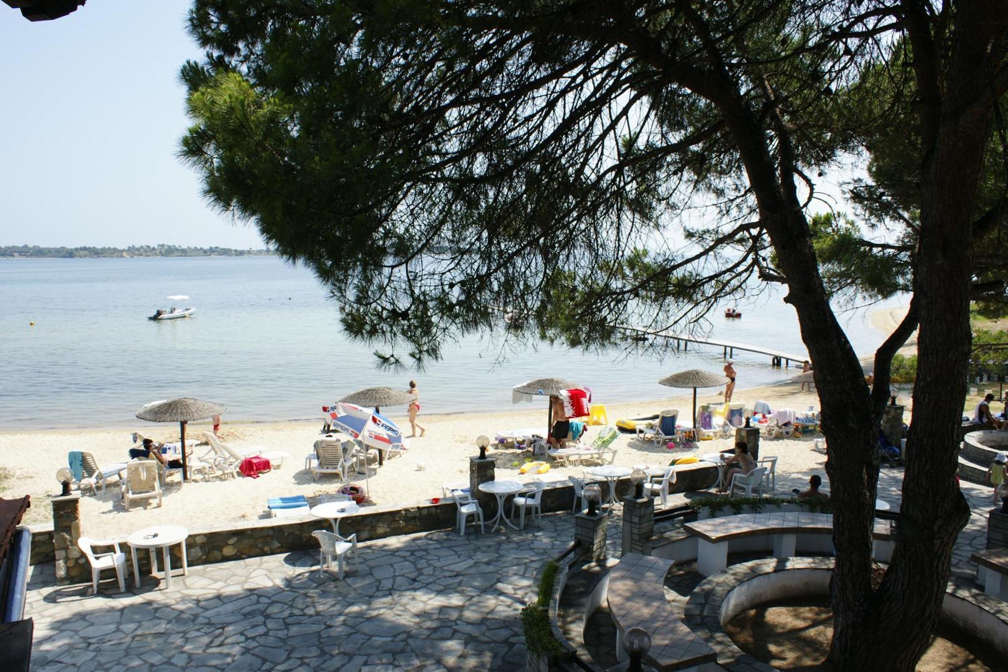 Haus Platanos Apartments & Bungalows By The Sea Вурвуру Екстер'єр фото