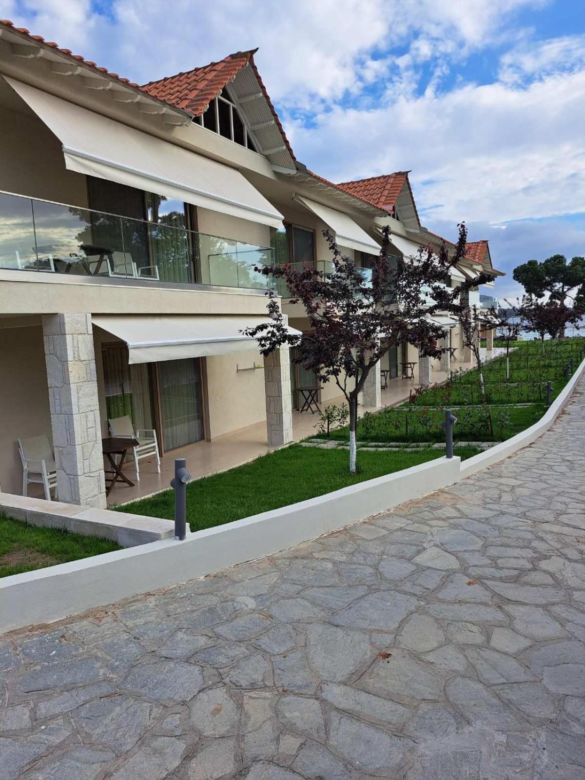 Haus Platanos Apartments & Bungalows By The Sea Вурвуру Екстер'єр фото