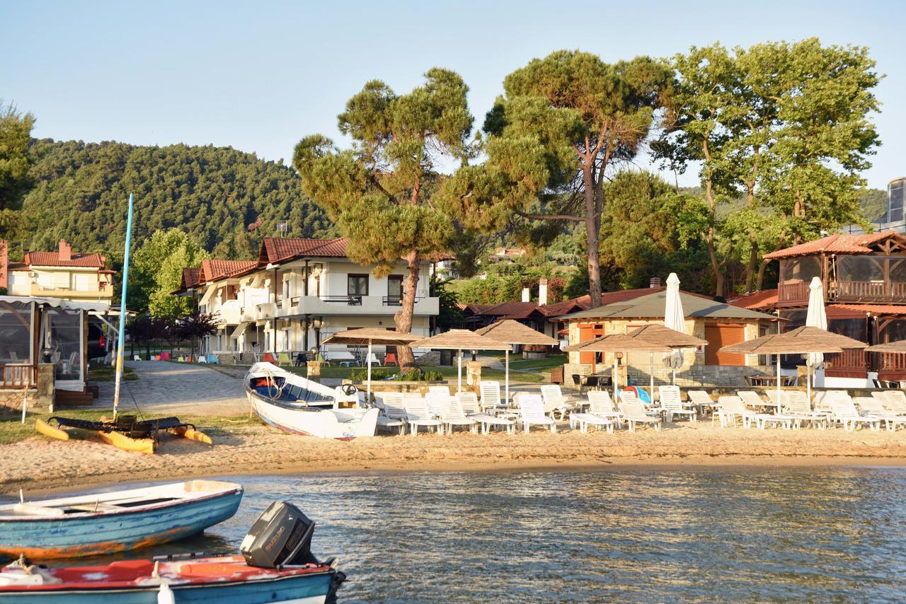 Haus Platanos Apartments & Bungalows By The Sea Вурвуру Екстер'єр фото