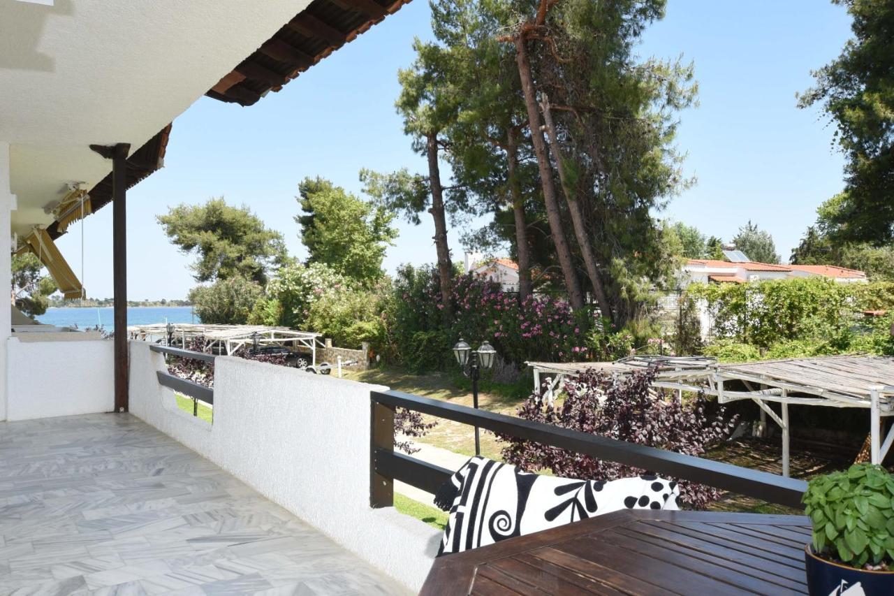 Haus Platanos Apartments & Bungalows By The Sea Вурвуру Екстер'єр фото